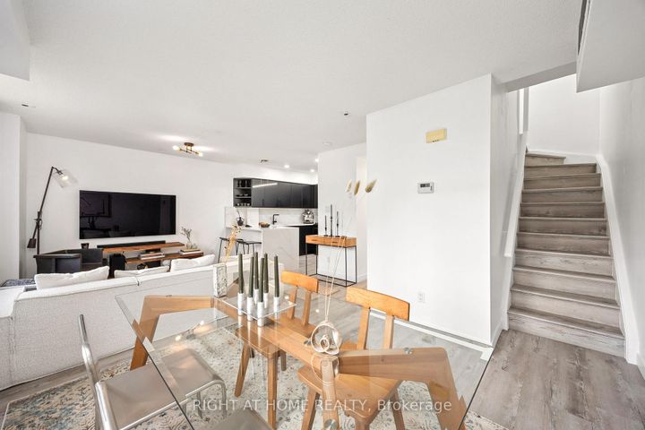 Photo 4 at 4304 - 43 SUDBURY Street, Niagara, Toronto