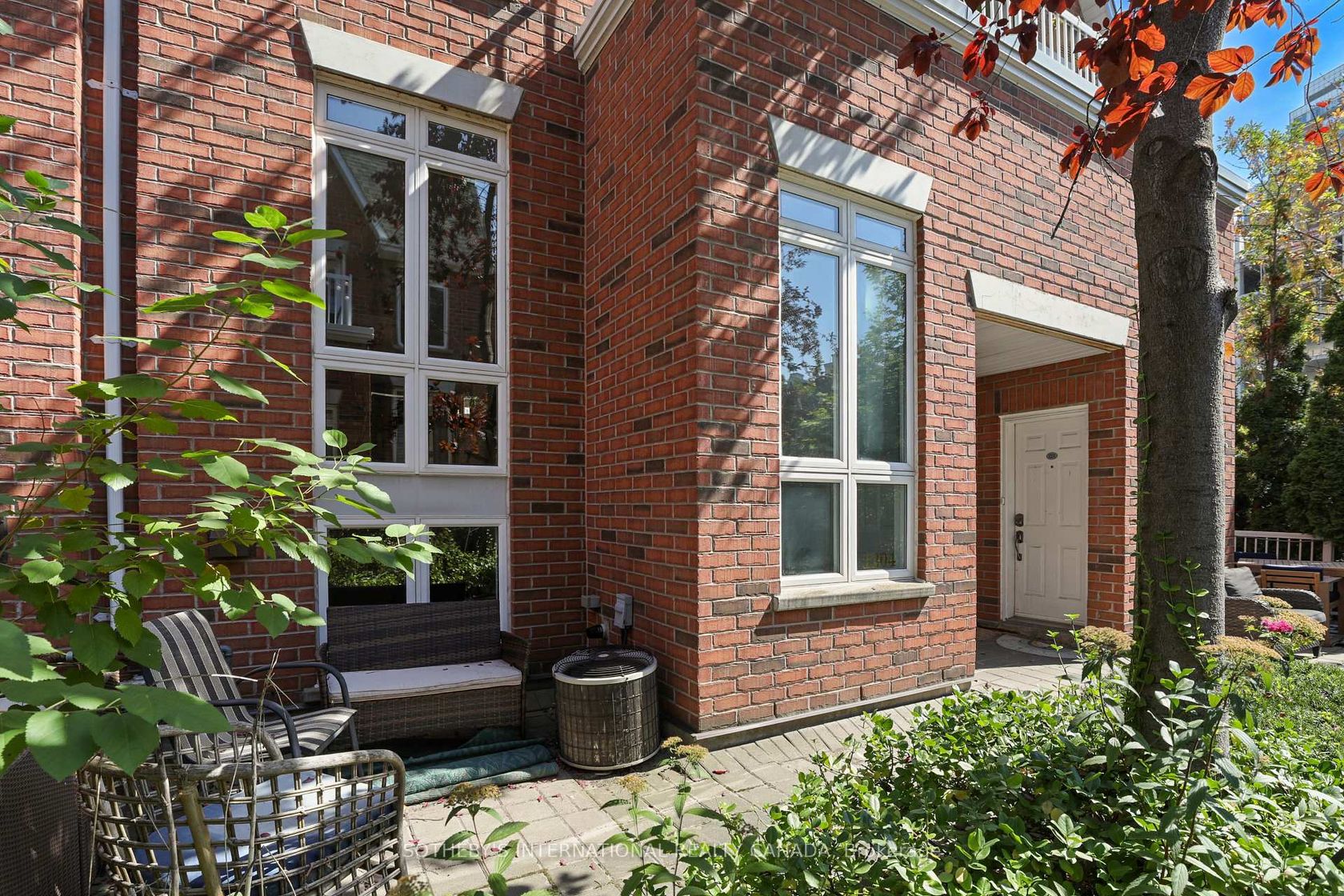 1204 - 12 Sudbury Street, Niagara, Toronto 