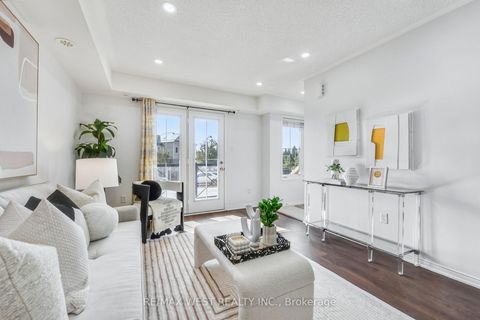 Photo 7 at 12 - 15 Hays Boulevard, RO River Oaks, Oakville