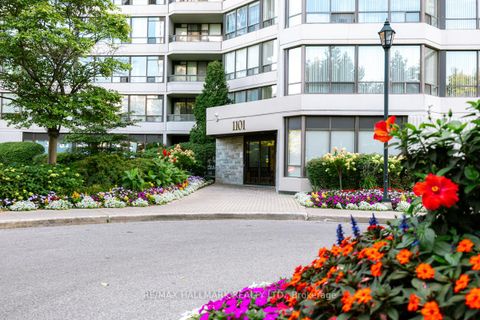 Photo 5 at 207 - 1101 Steeles Avenue W, Branson, Toronto