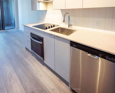 Photo 11 at 1504 - 2920 Highway 7, Concord, Vaughan