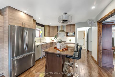 Photo 9 at 2024 Markle Drive, RO River Oaks, Oakville