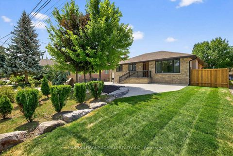 Photo 1 at 34 Knox Avenue, Humber Summit, Toronto