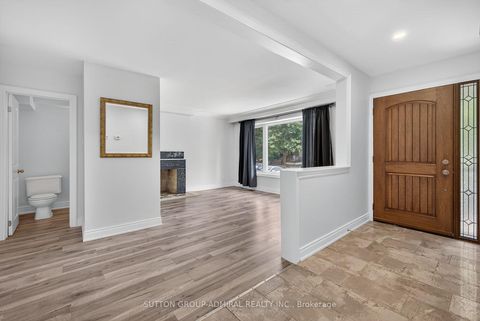 Photo 5 at 34 Knox Avenue, Humber Summit, Toronto
