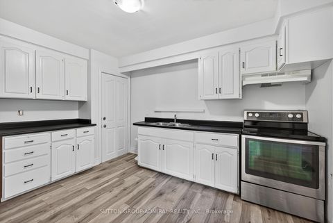 Photo 11 at 34 Knox Avenue, Humber Summit, Toronto