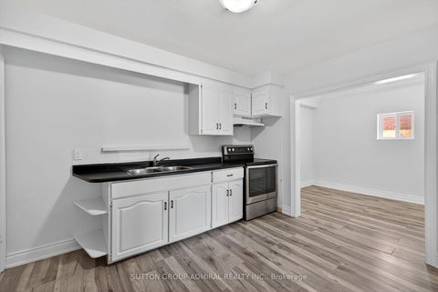 Photo 13 at 34 Knox Avenue, Humber Summit, Toronto