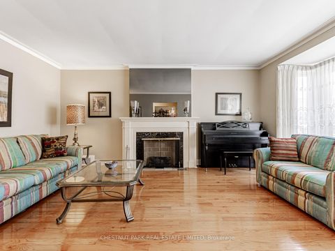 Photo 4 at 397 Cortleigh Boulevard, Nortown, Toronto