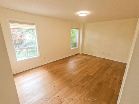 Photo 17 at 47 LAKE Crescent, Holly, Barrie Photo 17 at 47 LAKE Crescent, Holly, Barrie