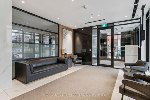 Photo 3 at 809 - 8 Tippett Road, Clanton Park, Toronto
