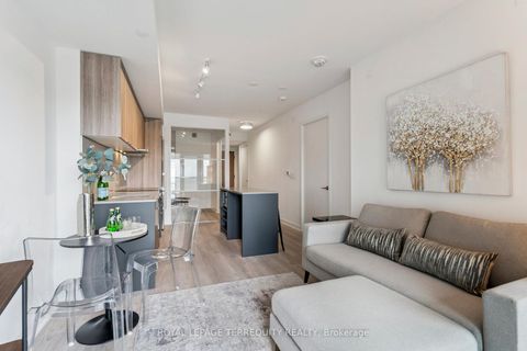 Photo 9 at 809 - 8 Tippett Road, Clanton Park, Toronto