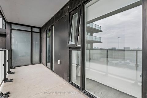 Photo 28 at 809 - 8 Tippett Road, Clanton Park, Toronto
