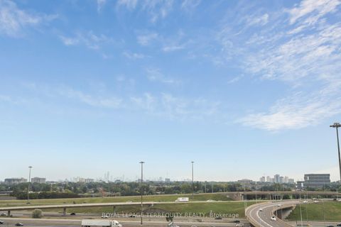 Photo 30 at 809 - 8 Tippett Road, Clanton Park, Toronto Photo 30 at 809 - 8 Tippett Road, Clanton Park, Toronto