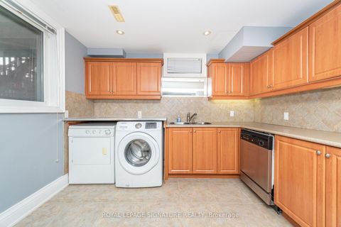 Photo 43 at 15 Water Garden Lane, Sonoma Heights, Vaughan