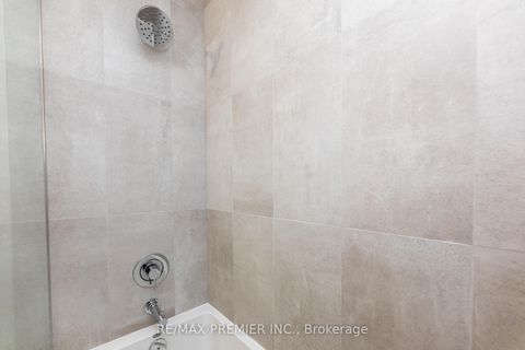 Photo 23 at D109 - 2 Red Squirrel Lane, Rural Richmond Hill, Richmond Hill