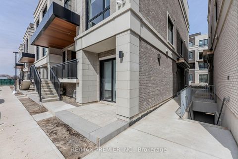 Photo 39 at D109 - 2 Red Squirrel Lane, Rural Richmond Hill, Richmond Hill