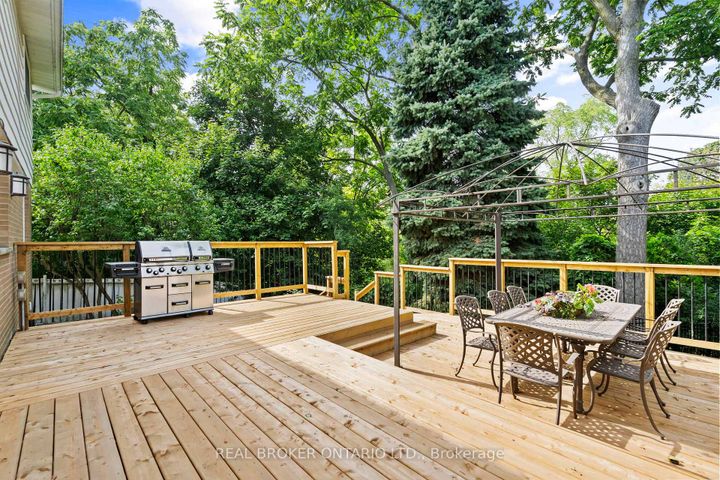 Photo 28 at 841 Fletcher Valley Crescent, Clarkson, Mississauga