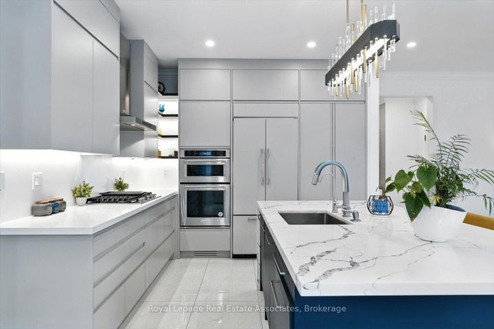 Photo 5 at 27 Grouse Lane, Bram West, Brampton