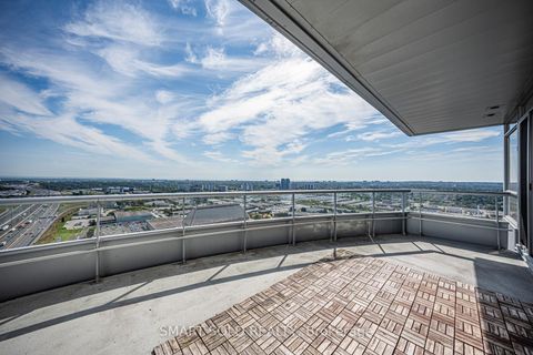 Photo 7 at Ph506 - 38 Lee Centre Drive, Woburn, Toronto