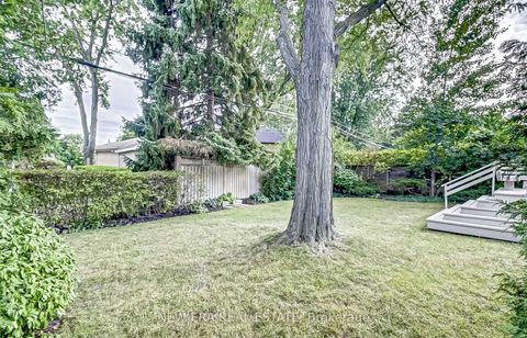 Photo 19 at 7 Greening Crescent, Rosethorn, Toronto