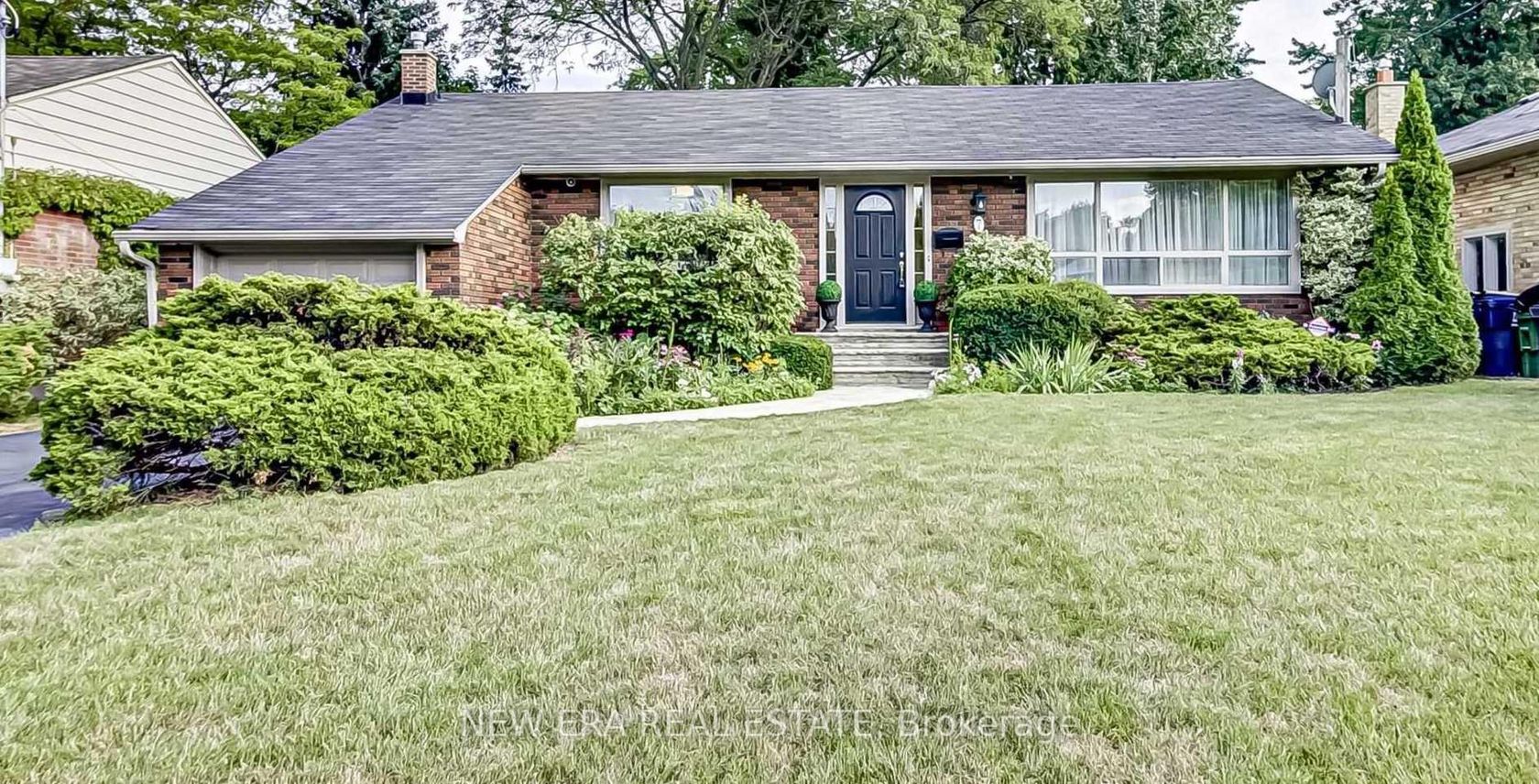 7 Greening Crescent, Rosethorn, Toronto 