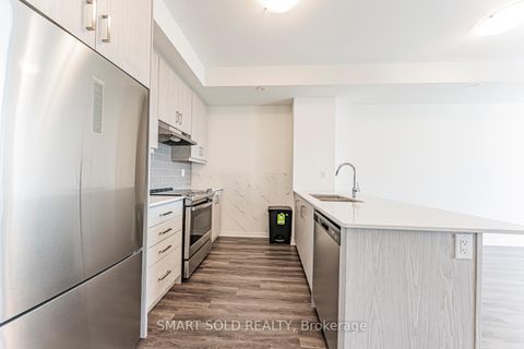 Photo 5 at 287 - 140 Honeycrisp Crescent, Vaughan Corporate Centre, Vaughan