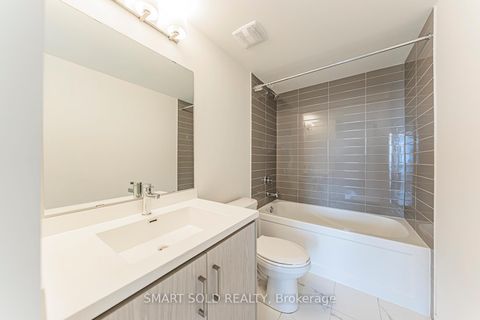 Photo 17 at 287 - 140 Honeycrisp Crescent, Vaughan Corporate Centre, Vaughan