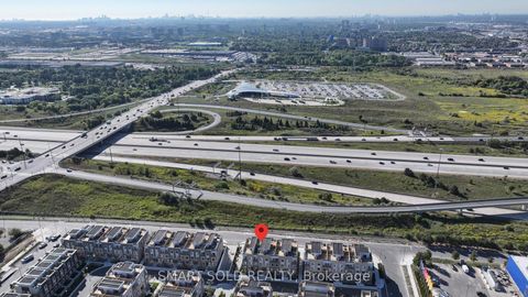 Photo 32 at 287 - 140 Honeycrisp Crescent, Vaughan Corporate Centre, Vaughan