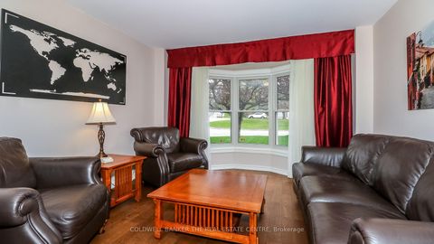 Photo 7 at 37 Falling Brook Drive, Bayshore, Barrie