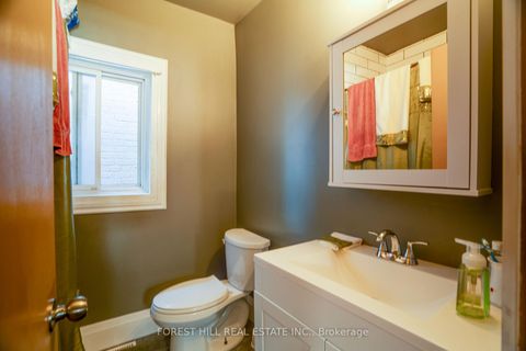 Photo 5 at 30 Hertford Avenue, Eglinton West, Toronto