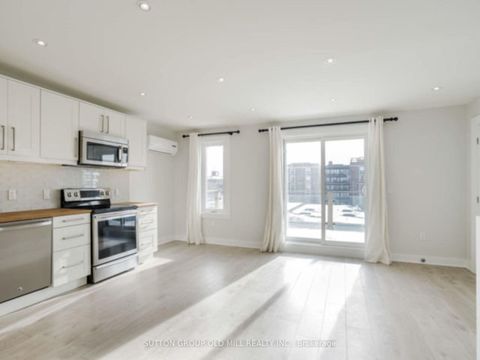 Photo 32 at 17 Grafton Avenue, Roncesvalles, Toronto