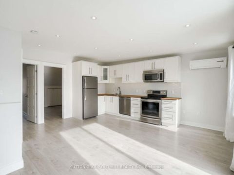 Photo 34 at 17 Grafton Avenue, Roncesvalles, Toronto