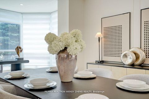 Photo 11 at 102 - 65 Spring Garden Avenue, Willowdale East, Toronto