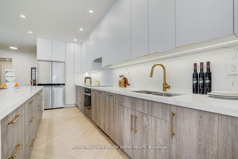 Photo 24 at 102 - 65 Spring Garden Avenue, Willowdale East, Toronto