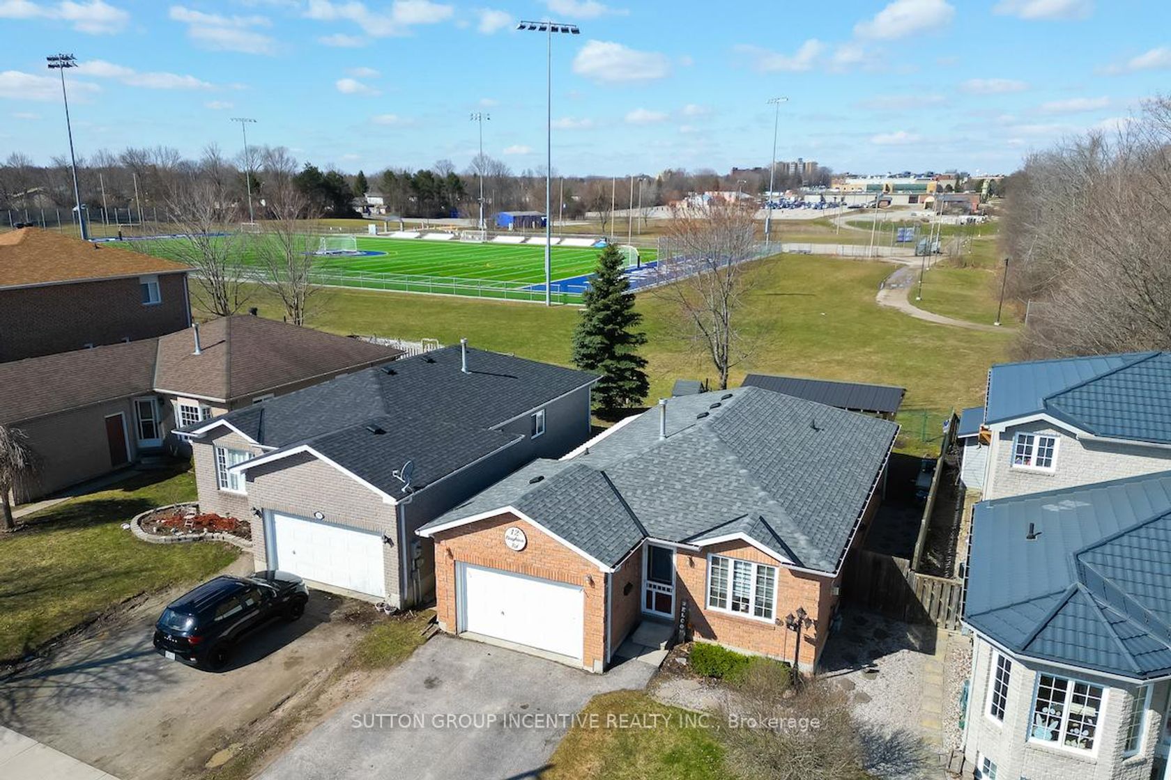 12 Brighton Road, Georgian Drive, Barrie photo 4