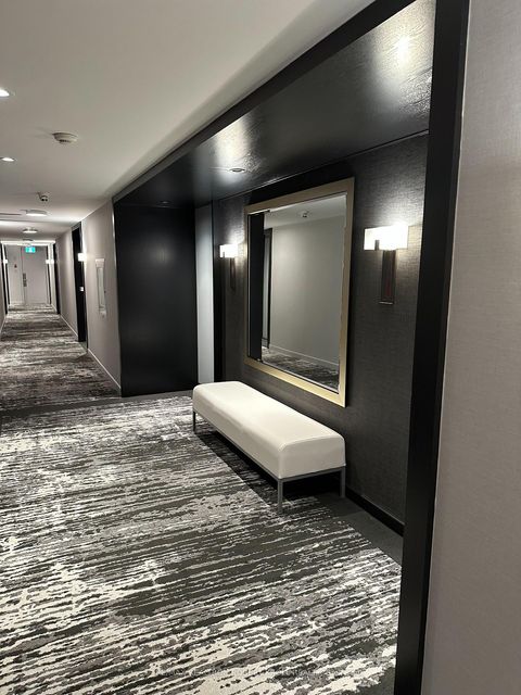 Photo 4 at 406 - 55A Avenue Road, Annex, Toronto Photo 4 at 406 - 55A Avenue Road, Annex, Toronto