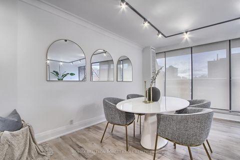Photo 17 at 406 - 55A Avenue Road, Annex, Toronto