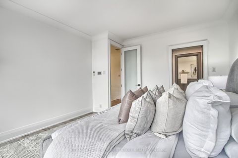 Photo 30 at 406 - 55A Avenue Road, Annex, Toronto Photo 30 at 406 - 55A Avenue Road, Annex, Toronto