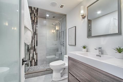 Photo 37 at 406 - 55A Avenue Road, Annex, Toronto