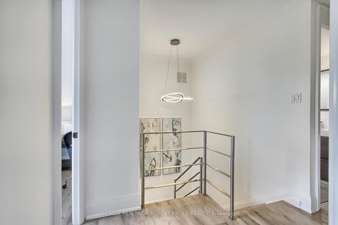 Photo 40 at 406 - 55A Avenue Road, Annex, Toronto