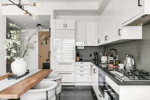 Photo 13 at 835 - 39 Queens Quay E, Waterfront Communities C8, Toronto