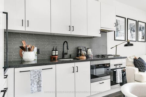 Photo 17 at 835 - 39 Queens Quay E, Waterfront Communities C8, Toronto