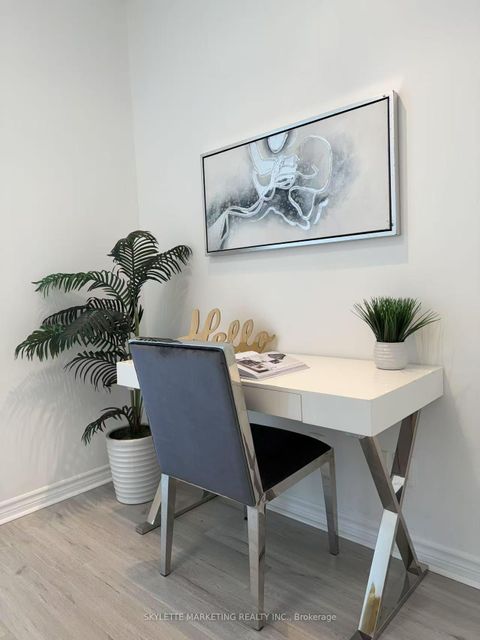 Photo 10 at 1315 - 2885 Bayview Avenue, Bayview Village, Toronto