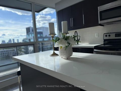 Photo 15 at 1315 - 2885 Bayview Avenue, Bayview Village, Toronto