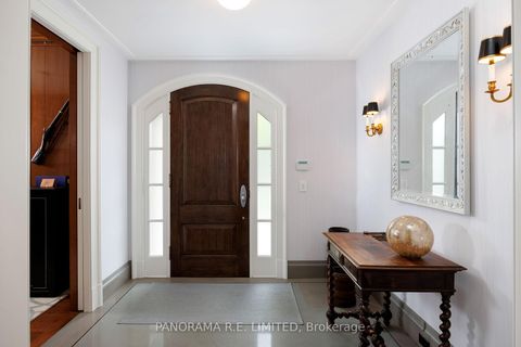 Photo 6 at 19 Graystone Gardens, City Centre West, Toronto