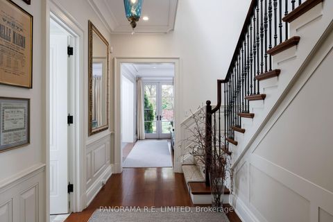 Photo 10 at 19 Graystone Gardens, City Centre West, Toronto