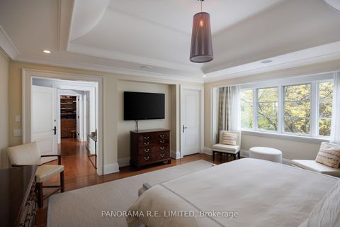 Photo 28 at 19 Graystone Gardens, City Centre West, Toronto