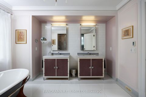 Photo 30 at 19 Graystone Gardens, City Centre West, Toronto