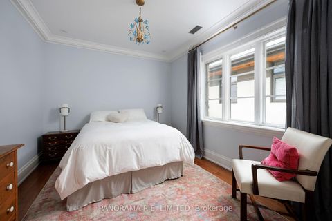 Photo 33 at 19 Graystone Gardens, City Centre West, Toronto
