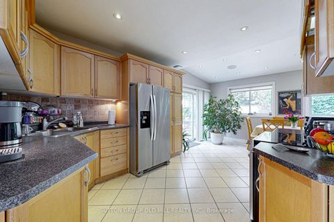 Photo 11 at 2 Bywood Drive, Rosethorn, Toronto