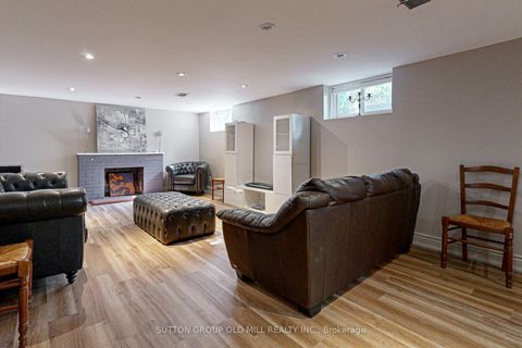 Photo 28 at 2 Bywood Drive, Rosethorn, Toronto